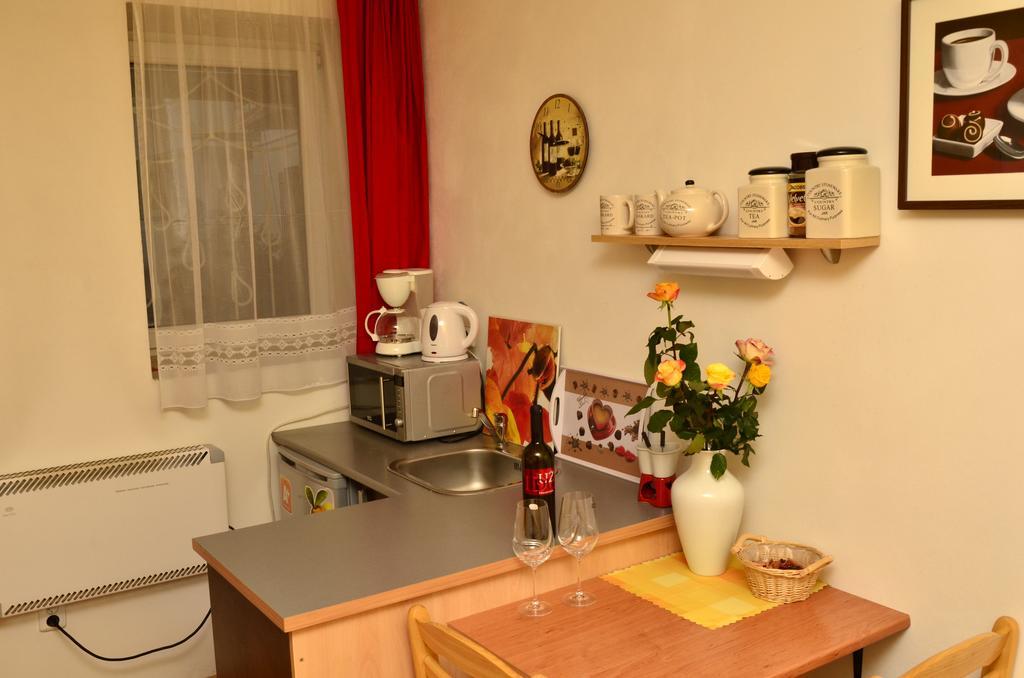 Penzion Cokolada Podebrady Luaran gambar